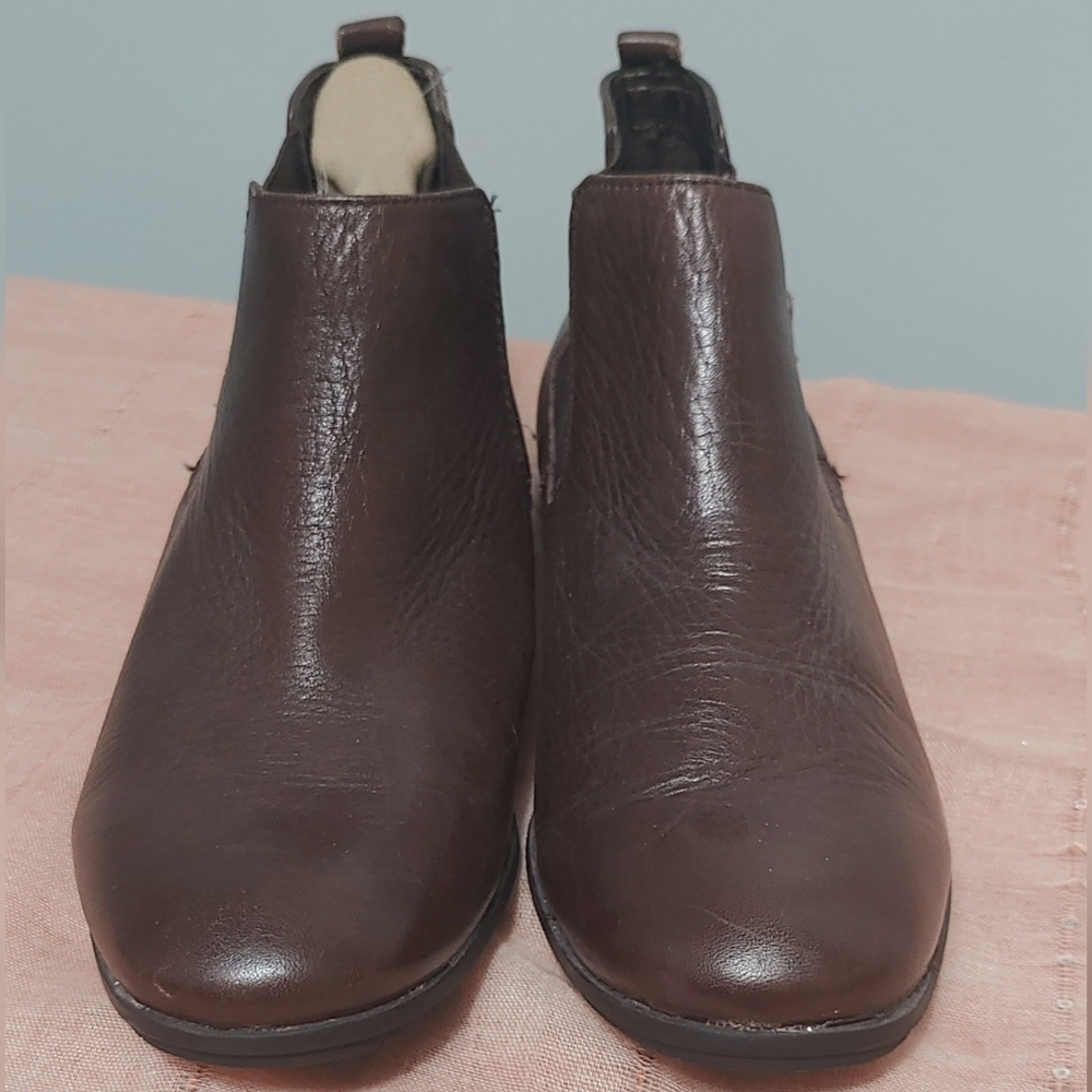 Footglove Leather Ankle Booties  Size 7US (4.5UK)